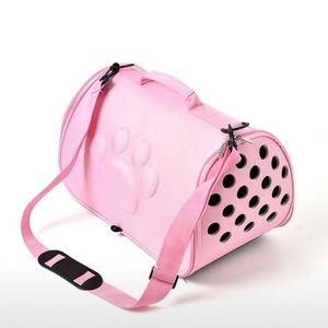 NWT Take Your Furry Friends Out in Style: Dog & Cat Breathable Diagonal Tote Bag